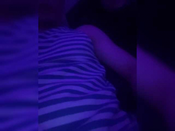 DinaRoma webcam model stream image