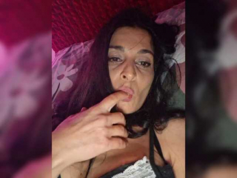 Viola18 webcam model stream image