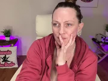 bunnieandthedude webcam model stream image