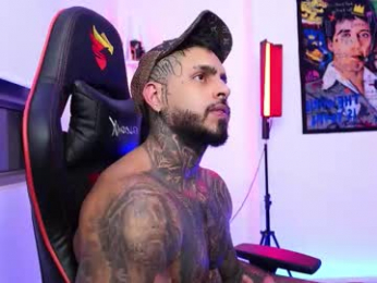 logan_hugh8 webcam model stream image