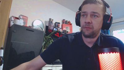 Lienlingsidiot webcam model stream image