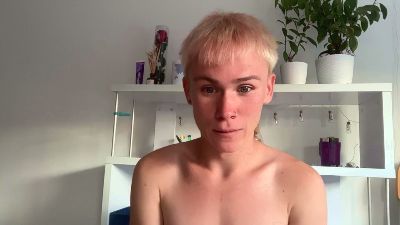 twinkniko webcam cam4 model stream image