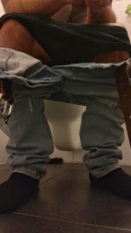 Mr_Bueno_Zh webcam model stream image