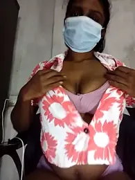 MickMicky webcam model stream image