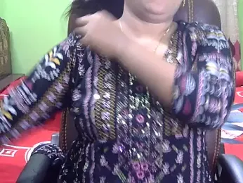 BengaliQueenStar webcam model stream image