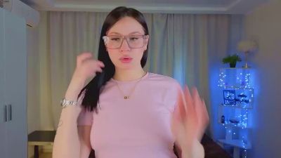 LoreeLoree webcam model stream image