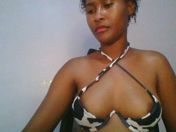 Sweet-boo webcam model stream image