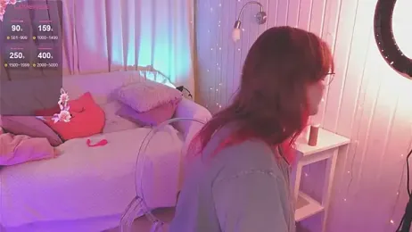 Crazy_Wine webcam model stream image