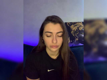 WILDGIRL webcam model stream image