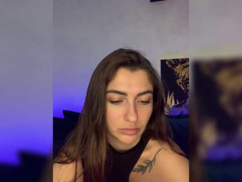 WILDGIRL webcam model stream image