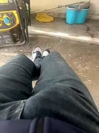 MAHKE12 webcam model stream image