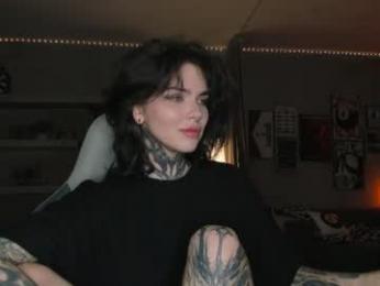 uwu_eva webcam model stream image