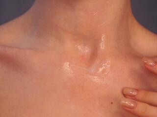 Diera Hewson webcam model stream image