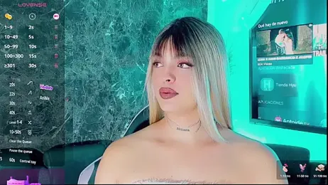 Emmaa_Saenz_ webcam stripchat model stream image