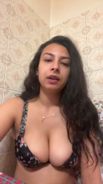 CarinaC webcam cam4 model stream image