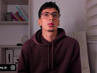 Aaron Tate webcam model stream image