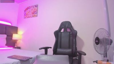 Megan_Miles02 webcam model stream image