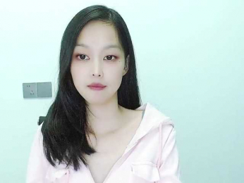 Selinababy99 webcam bongacams model stream image