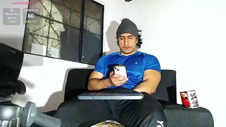 willian_m777 webcam stripchat model stream image