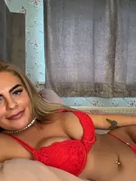 Poppsshawx webcam stripchat model stream image