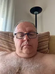 YachtCaptain10 webcam stripchat model stream image