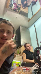 DDROPPA webcam model stream image