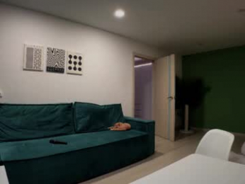 monnymoonn webcam model stream image