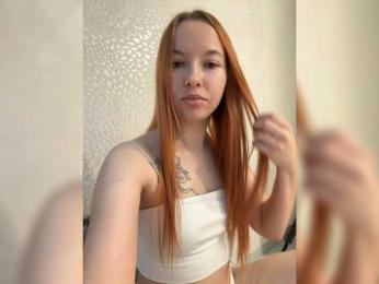 Bunniesss webcam bongacams model stream image