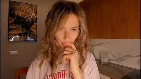 TinselFox webcam model stream image