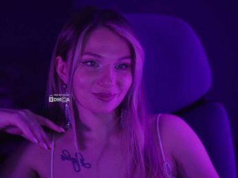 D_i_aM webcam bongacams model stream image