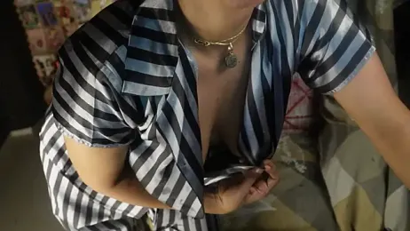 -AyeshaSinghania- webcam model stream image