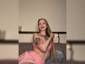 skinny-little-bitch webcam model stream image