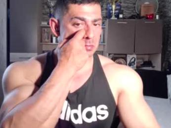 dominatemuscle webcam model stream image