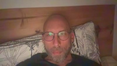 Magicogonzal webcam model stream image