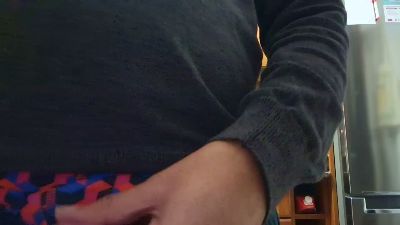 Luigis33 webcam model stream image