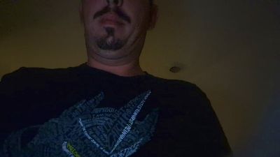 Luigis33 webcam model stream image