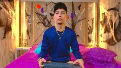 BoySlim2025 webcam model stream image