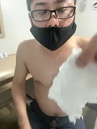 RYUICHI_1919 webcam stripchat model stream image