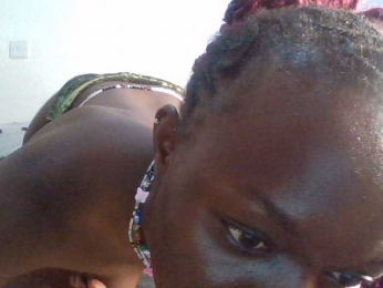 sweet-ebony webcam bongacams model stream image