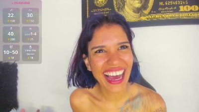 orianaasaenz webcam model stream image