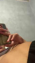 Japinhaa44 webcam model stream image