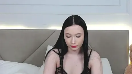 LeilaLow webcam model stream image