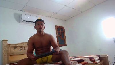 mathews__2 webcam model stream image