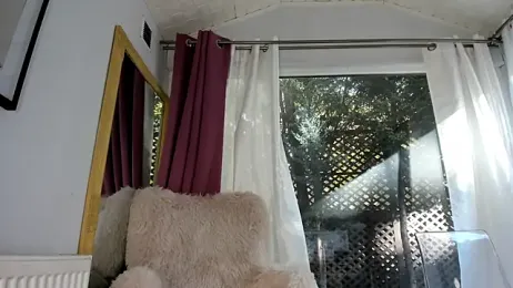 hotdeedee webcam model stream image