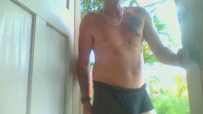 Liveformuff webcam model stream image