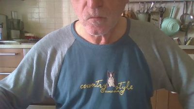 wolf_free webcam cam4 model stream image