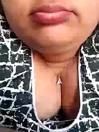 Bigasspooja webcam model stream image