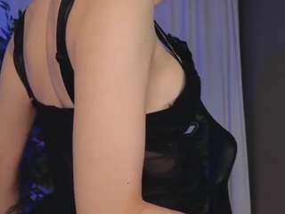 loonaeclipse webcam model stream image