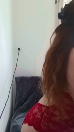 Clozzy_ webcam model stream image