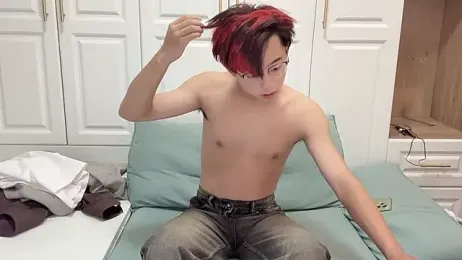 STxuguanhan webcam model stream image